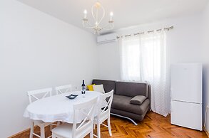 Studios Heliva