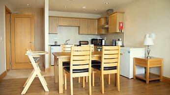 SALA Lakeside Aparthotel