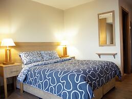 SALA Lakeside Aparthotel