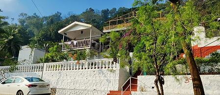 Ekdant Holiday Home