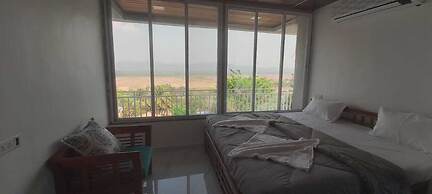 Ekdant Holiday Home