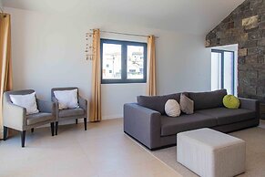 Mosteiros Beach House