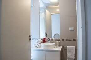 Cabrera Modern Flat