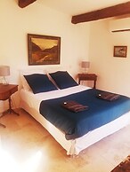Le Mas des Escans