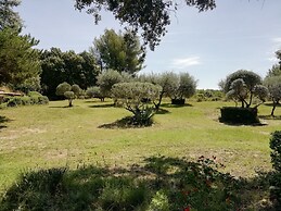 Le Mas des Escans
