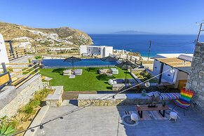 Maregold Mykonos Micro-Suites, Adults Only