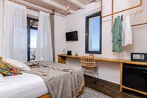 Maregold Mykonos Micro-Suites, Adults Only