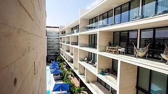 Oceana Beachside Condo