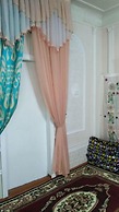 Kamolot Guesthouse - Hostel