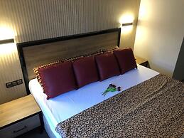 Suvari Hotel