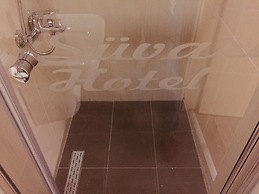 Suvari Hotel