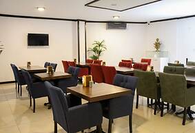 Suvari Hotel