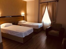 Suvari Hotel