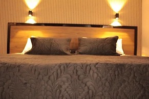 Suvari Hotel