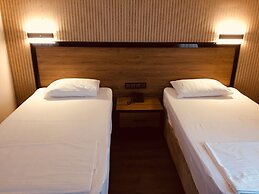 Suvari Hotel