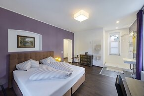Villa Maria - Suiten & Appartements