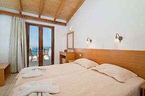 Adonis Hotel