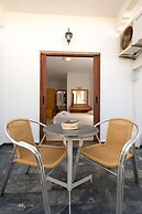 Adonis Hotel