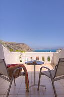 Adonis Hotel