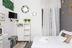 Home Hotel - Paruta 65