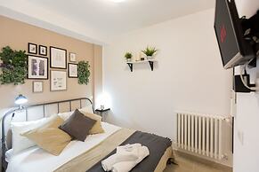 Home Hotel - Paruta 65