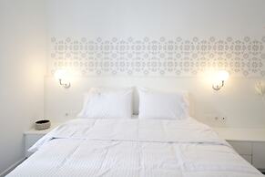 Art in Athens Suite