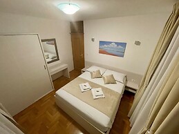 B&B L.D