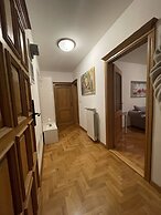 B&B L.D