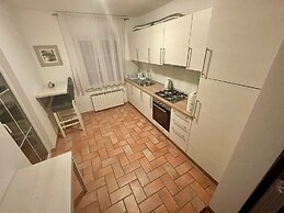 B&B L.D
