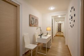 Domus Veneto Rome