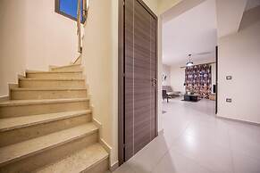 Sunflower villa