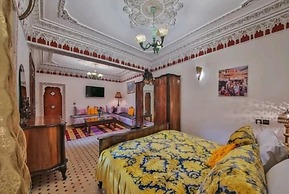 Riad la porte bleue du palais laraichi