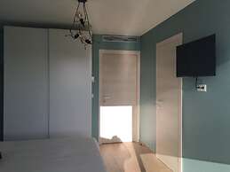 Twenty Rent