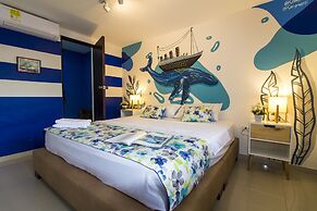 Casa del Puerto Hostel & Suites
