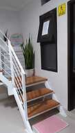 Jingga Guesthouse