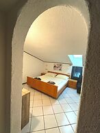 Hotel Wildrose