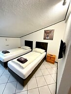Hotel Wildrose