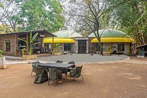Treebo Premium Mowgli's Den Pench Tiger Reserve