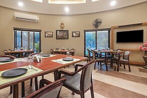 Treebo Premium Mowgli's Den Pench Tiger Reserve