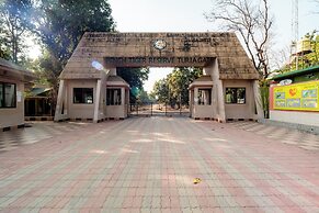 Treebo Premium Mowgli's Den Pench Tiger Reserve