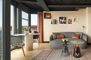 Stay Lab Residence