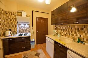 My Guse Suite