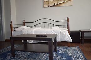 Athenian Modern Apartment Mavili Square