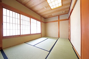 Miyagawacho Hanakanzashi- Hostel