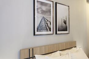 Privilege Flat Renovated Upscale Studio