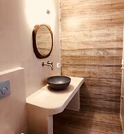 Aeris suites
