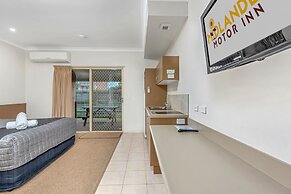 Midlander Motor Inn