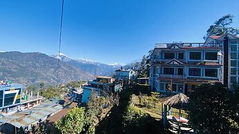 Taplejung Hotel Pathivara