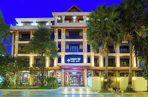 Pierre Hotel