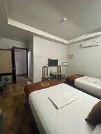 Cozi Hotel
